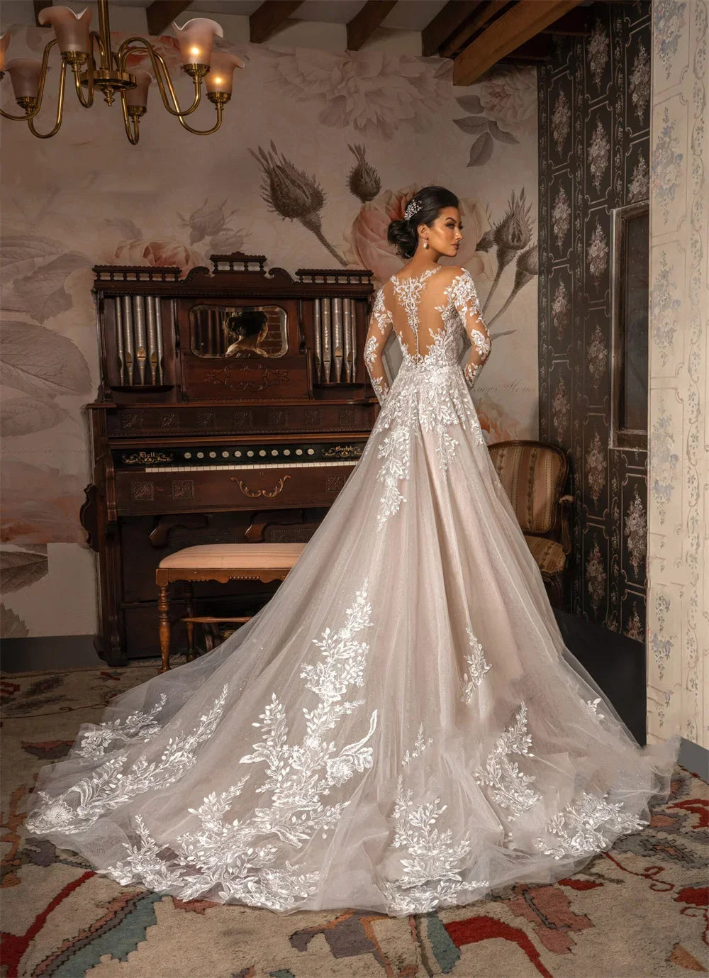 Dazzling Applique A-Line Wedding Dress