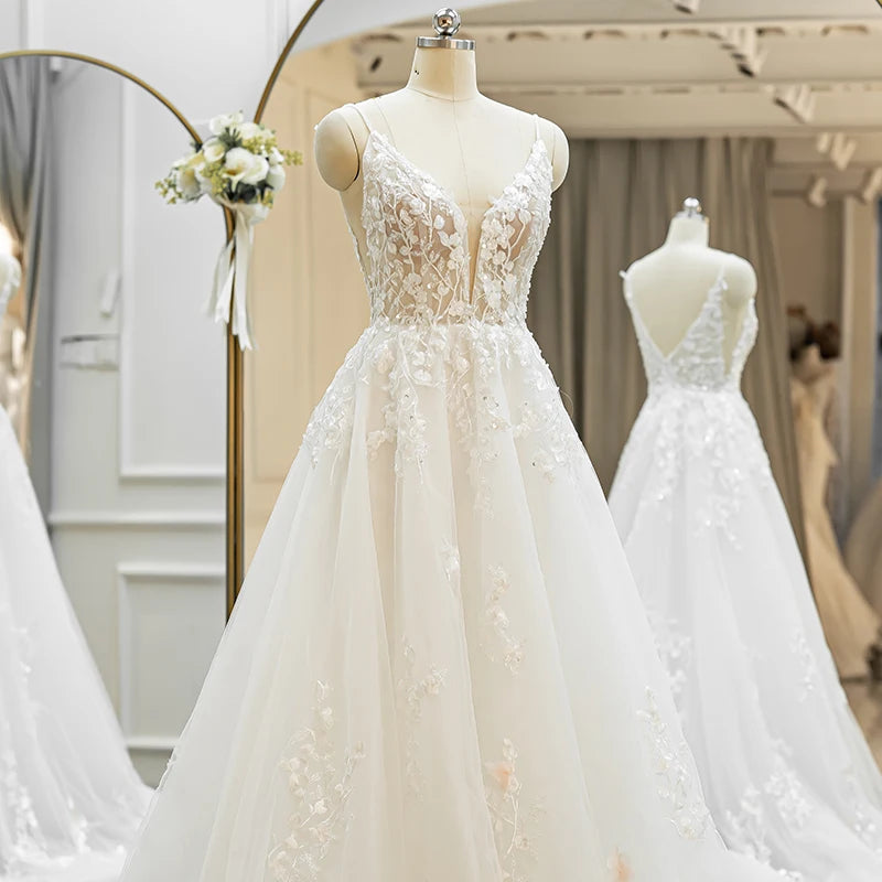 Robes de mariée classiques pour femmes, bretelles spaghetti, fermeture éclair, dentelle, coupe trapèze, col en V, robes de mariée QW01836