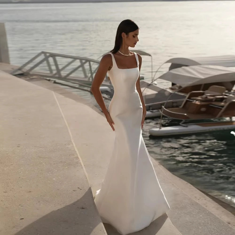 Modern Mermaid Sweep Train Bridal Dress