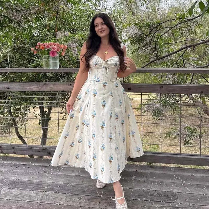 Romantic Lace Spliced Holiday Dress