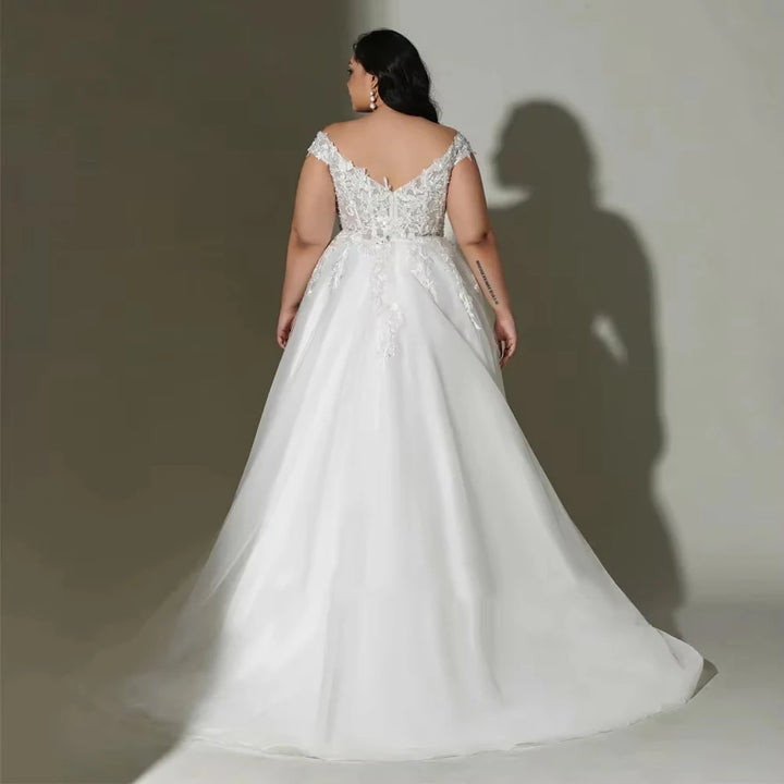 Exquisite Soft Tulle Curvy Bridal Gown