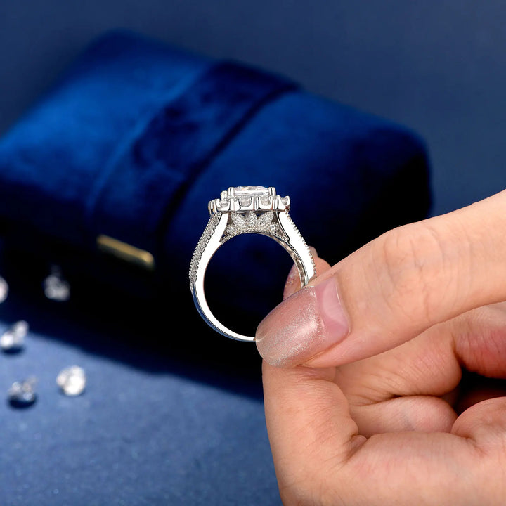 Elegant White Cubic Zircon Ring