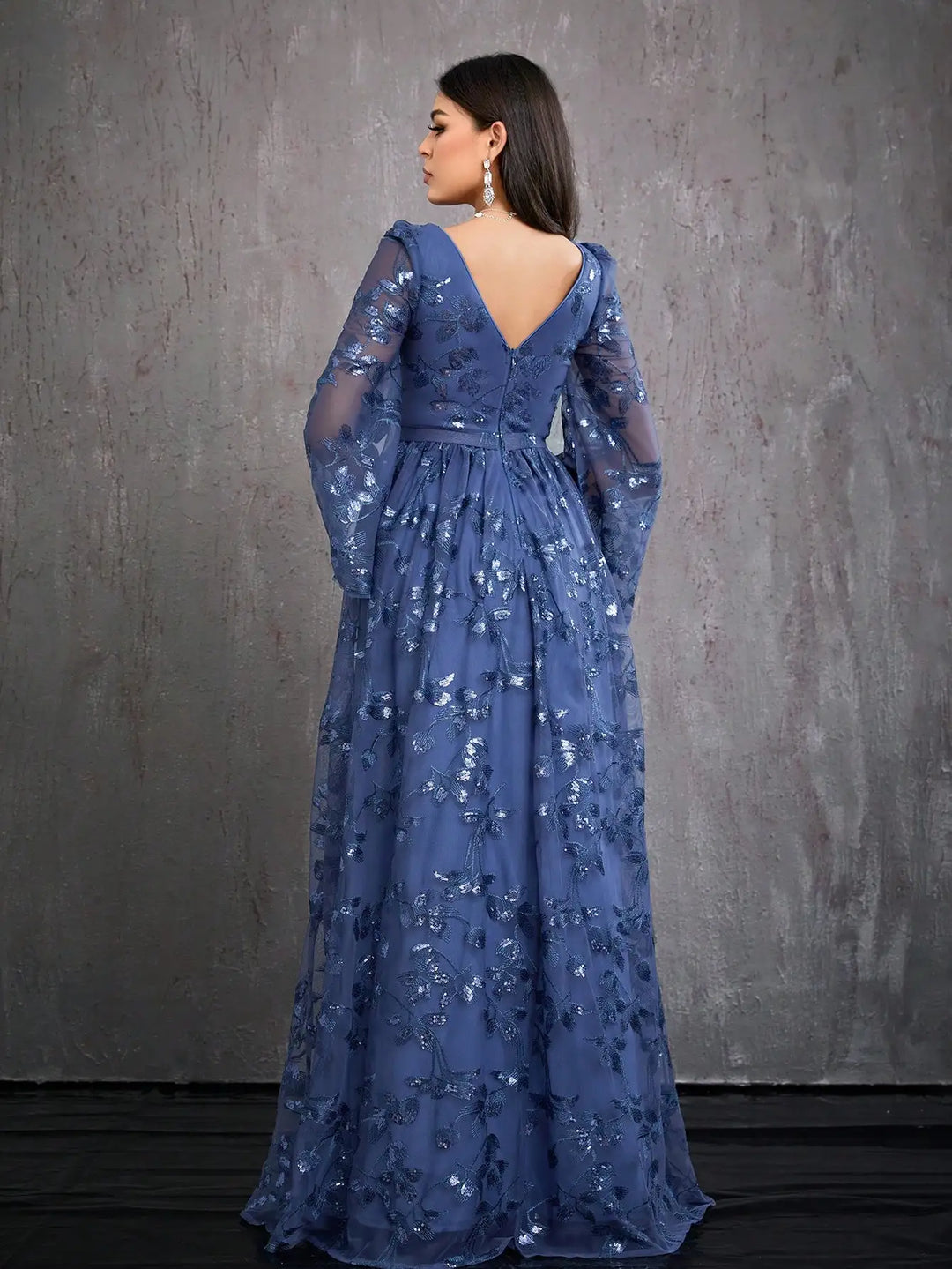 High-End Sequined Party Gown