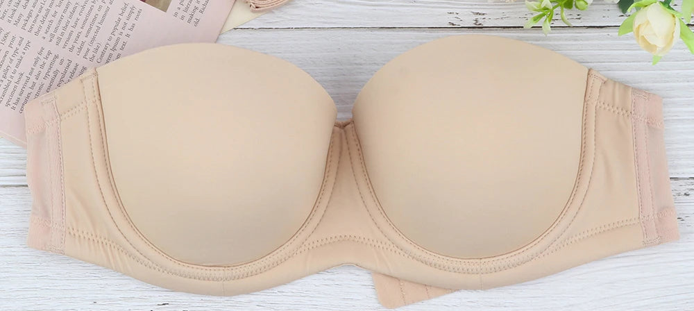 Women’s push-up bra, nude strapless with stretch support band and adjustable straps