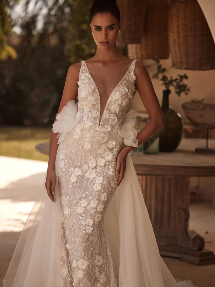 Luxury 3D Flowers Wedding Gown