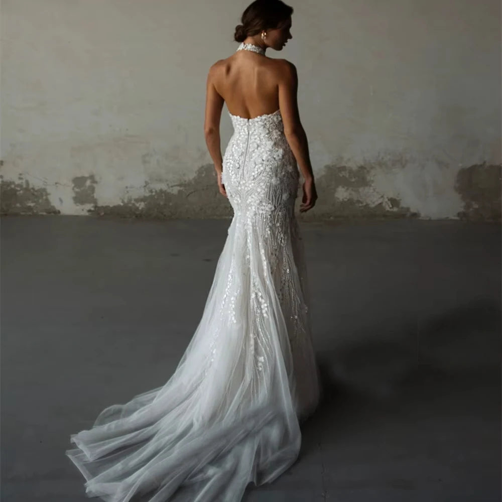 Regal Halter Neck Mermaid Wedding Dress