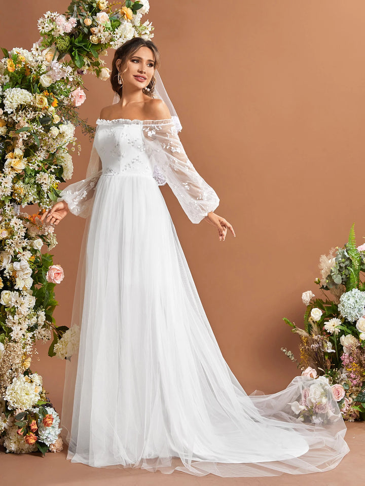 Light Mesh Sleeves Bridal Dress