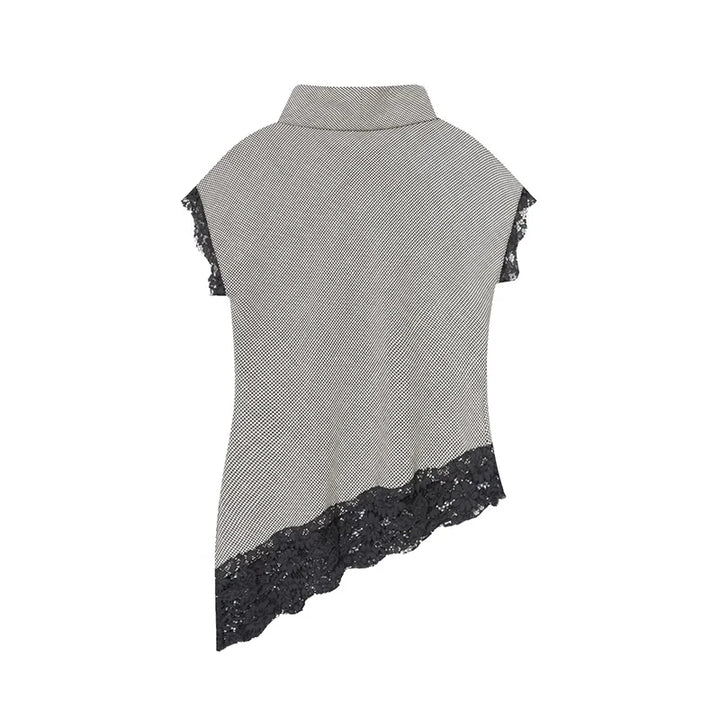 Grey women’s plaid-pattern t-shirt with black lace trim at hem and sleeves