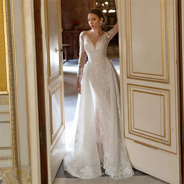 Stunning Backless Wedding Gown - With Detachable Train