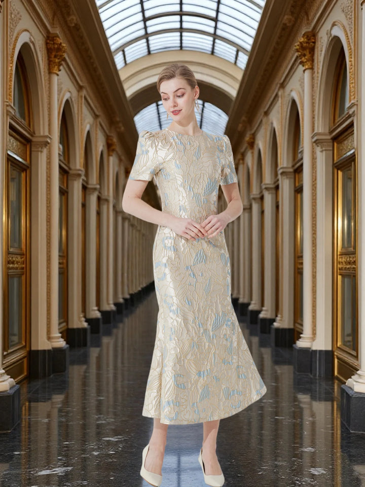Stunning Waist-Cinching Mermaid Maxi Dress