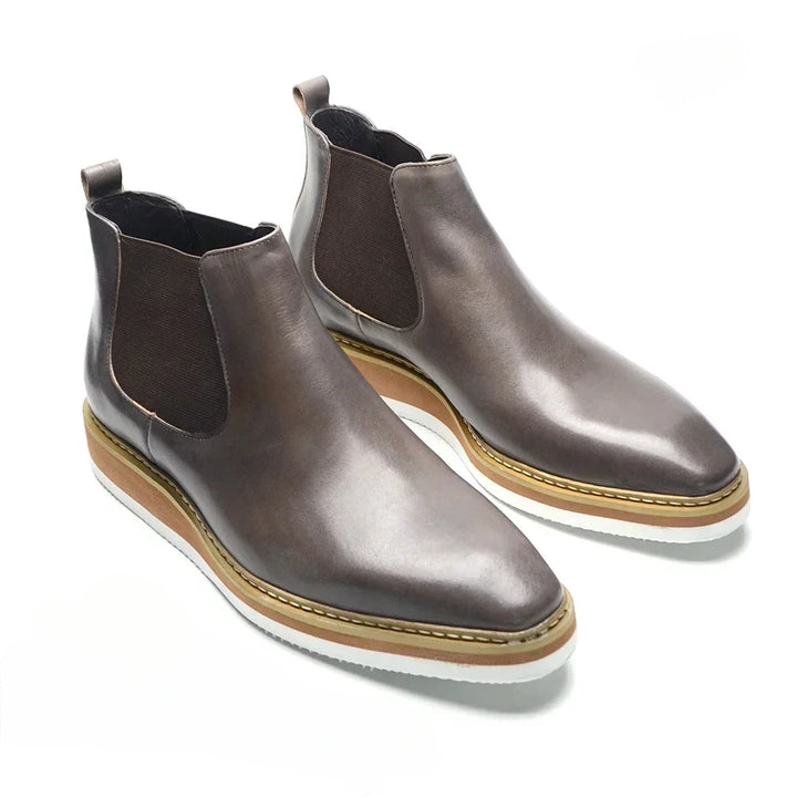 Impeccable Real Leather Chelsea Boots