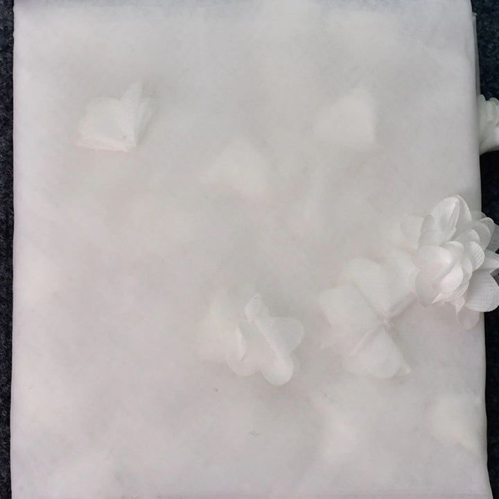 Romantic 3D Organza Flowers Bridal Veil