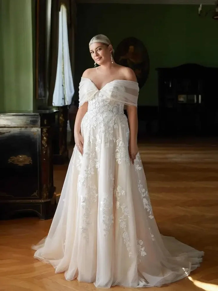 Modest Sweetheart Neck Bridal Dress