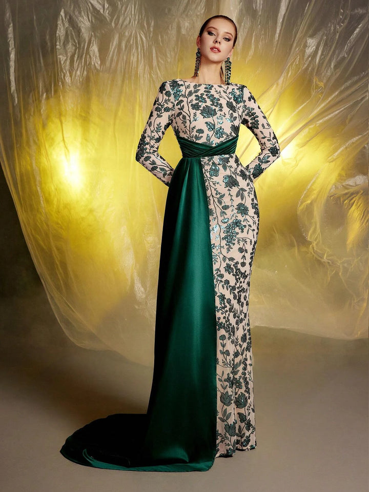 Glamorous Round Neck Evening Maxi Gown