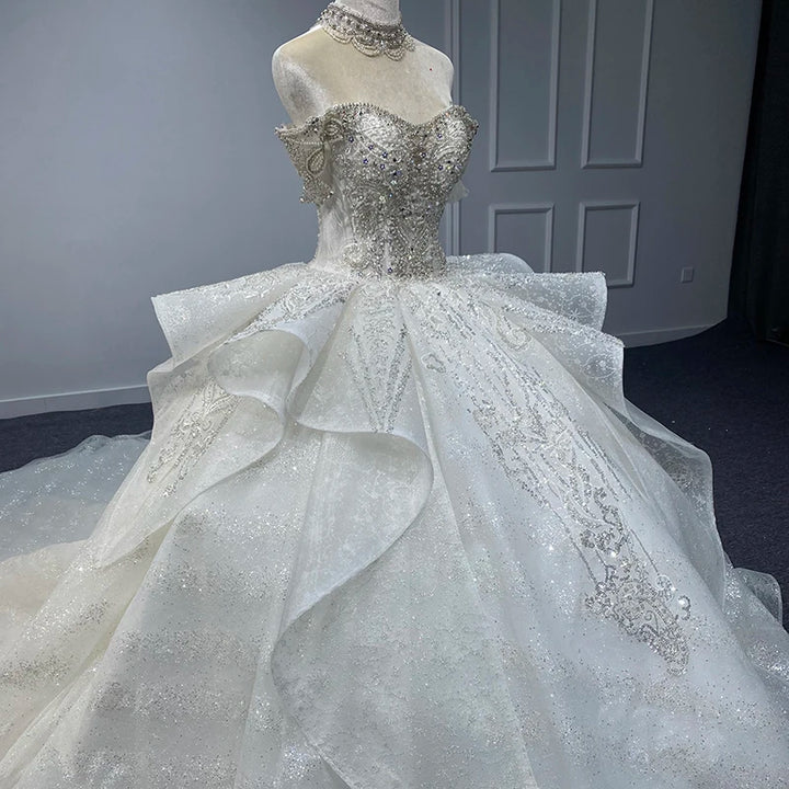 Robe de mariée romantique à prix surprise de janvier, robe de bal, traîne chapelle, perles, manches courtes, broderie, MN01