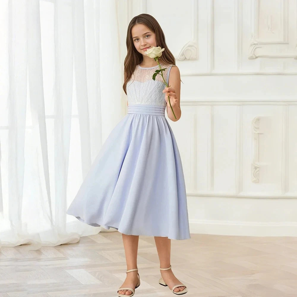 Trendy Lace-Embellished Girl&