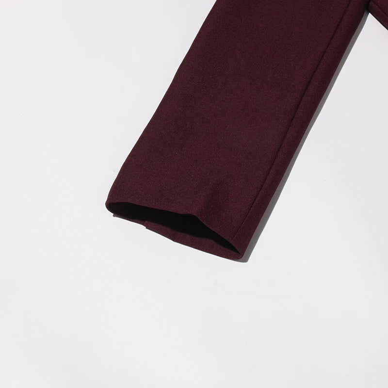 Trench-coat au design asymétrique chic