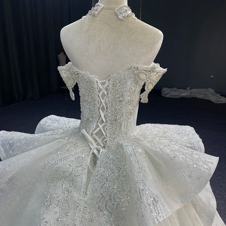 Robe de mariée romantique à prix surprise de janvier, robe de bal, traîne chapelle, perles, manches courtes, broderie, MN01