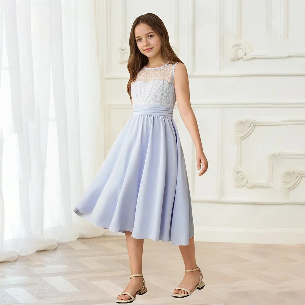 Trendy Lace-Embellished Girl&