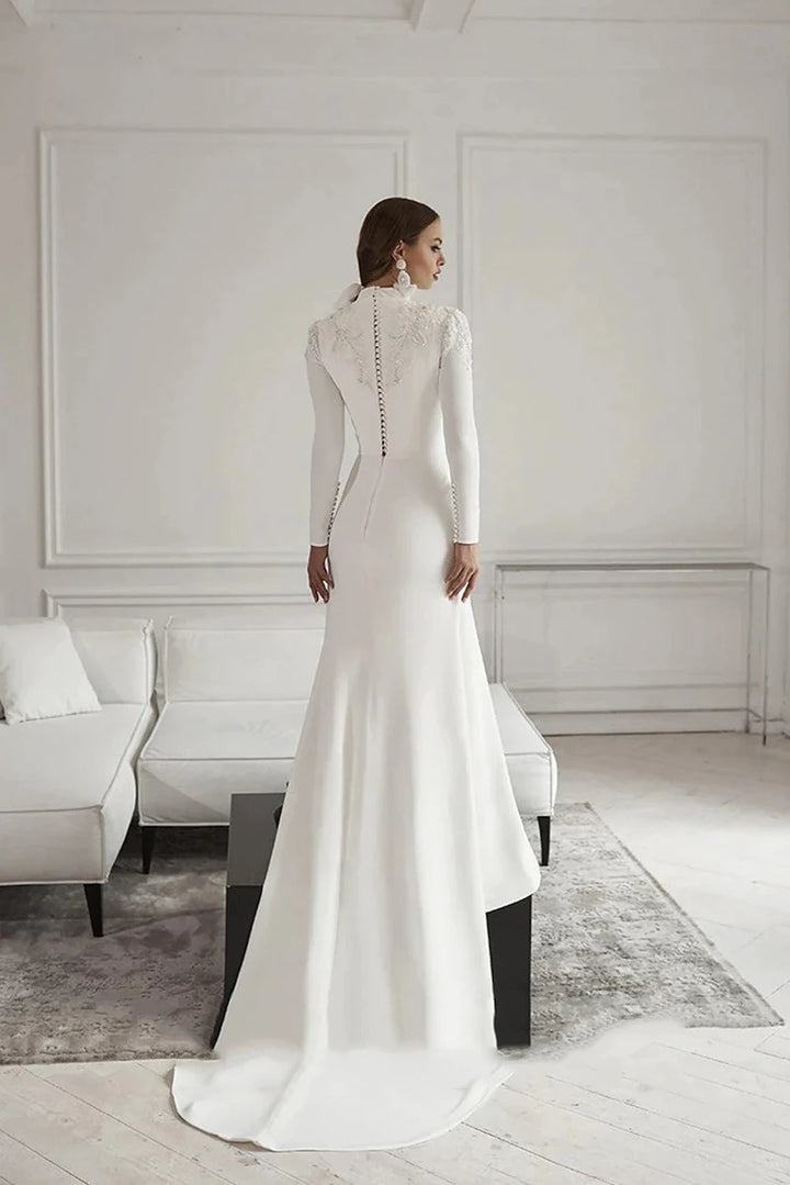 Graceful Long Sleeve Wedding Gown