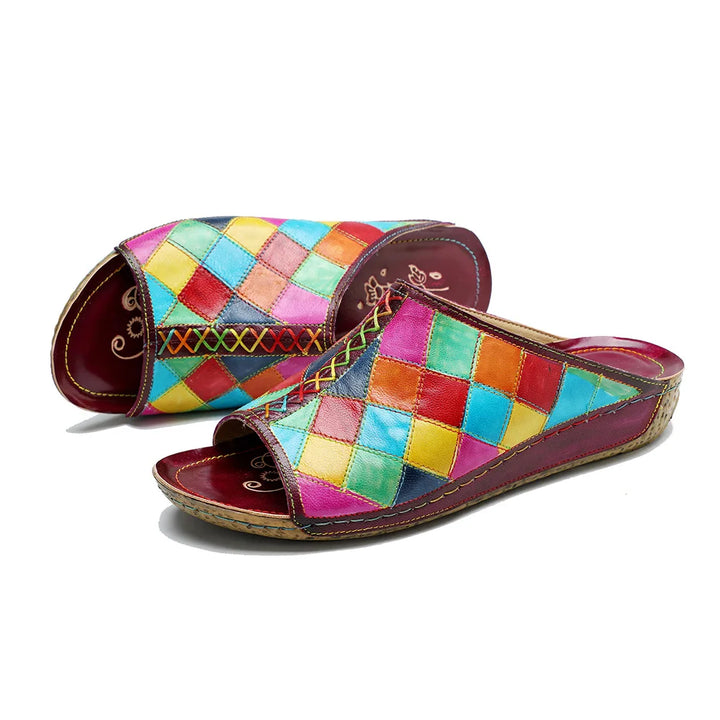 Stunning Contrasting Plaid Flat Slippers