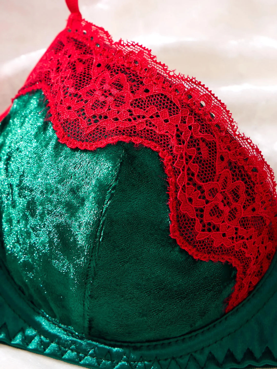 Sweet Carnivals Intimate Set