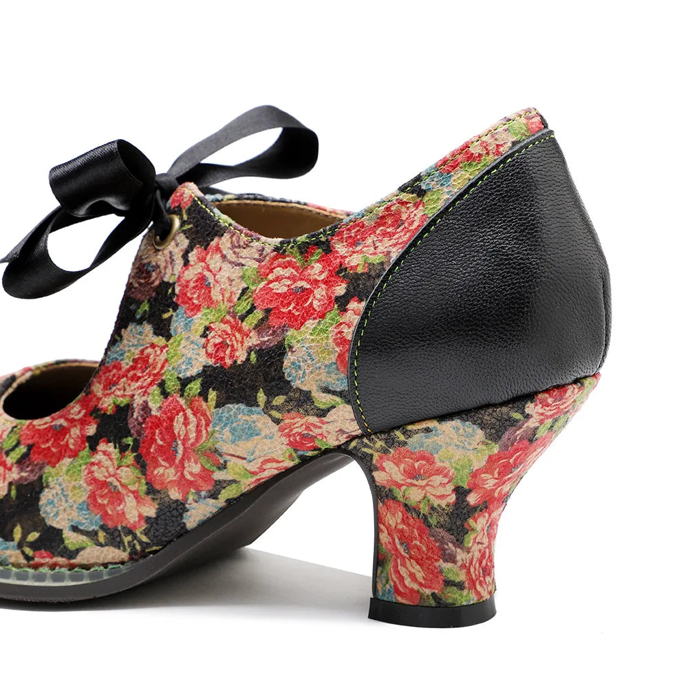 Classic Floral Bow Lace Pumps