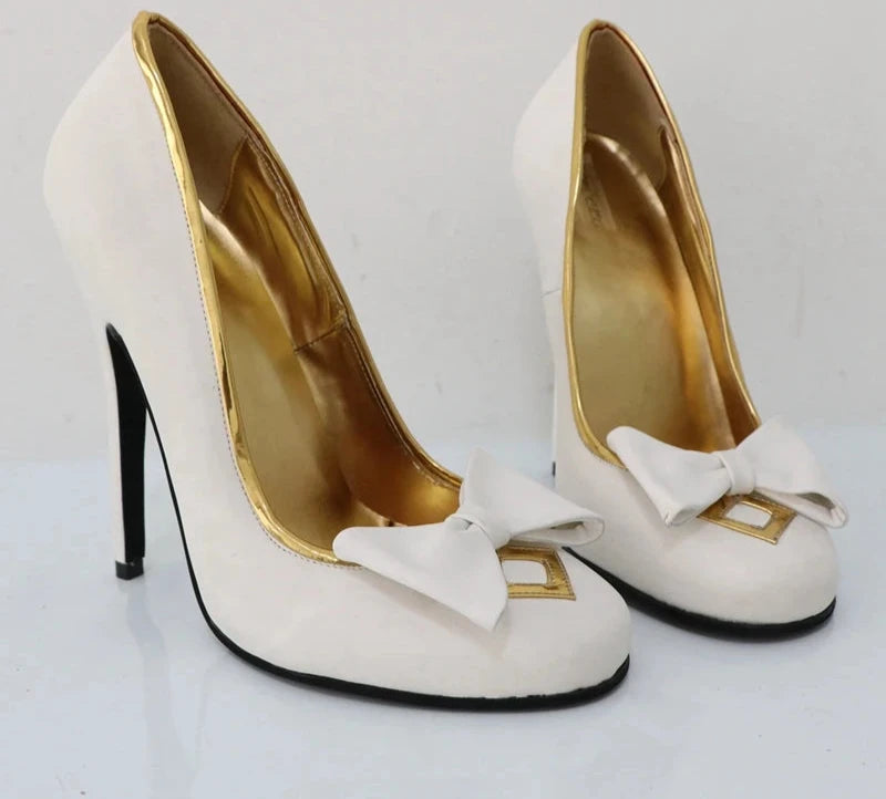 Bow Fashion Slip-On Pumps