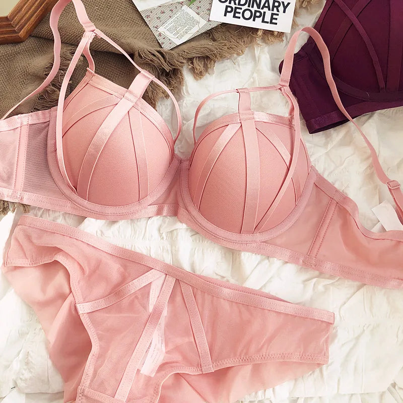 Classic Hollow Lace Bandage Lingerie