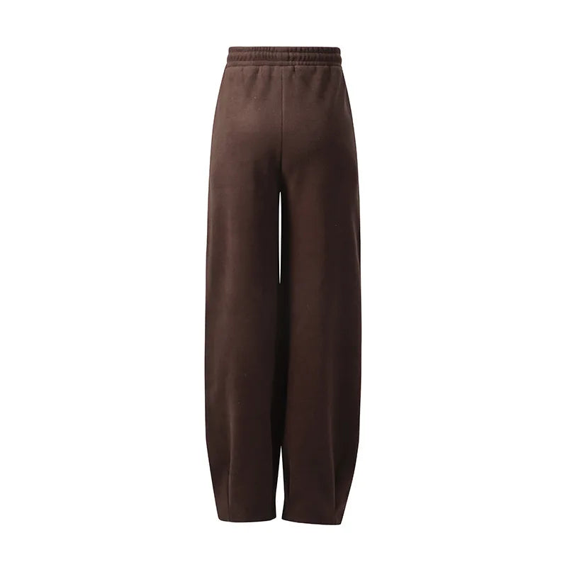Coffee-brown jogger pants with elastic waistband and tapered legs