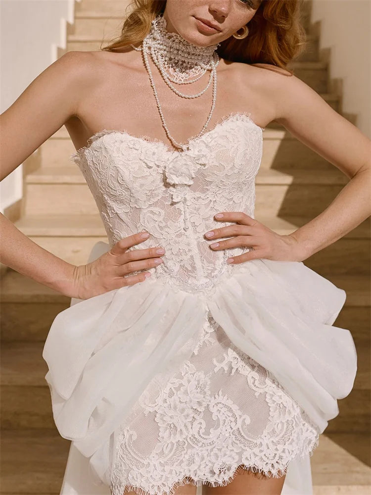 Modern Sweetheart Sheath Mini Wedding Dress