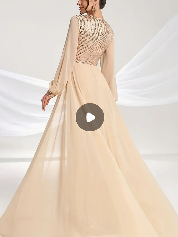 Charming Chiffon Paneled Evening Gown