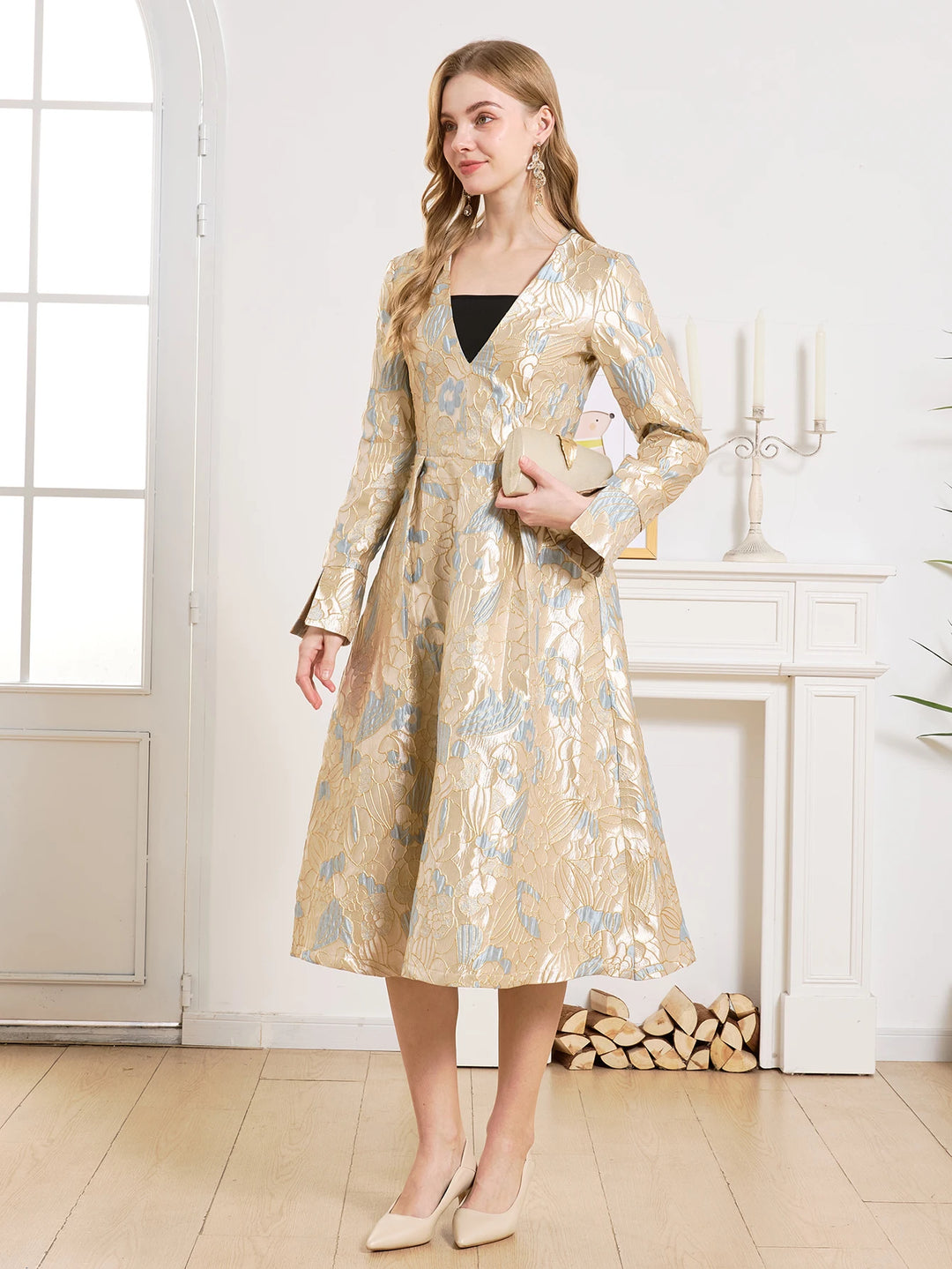 Hochwertiges besticktes Midikleid