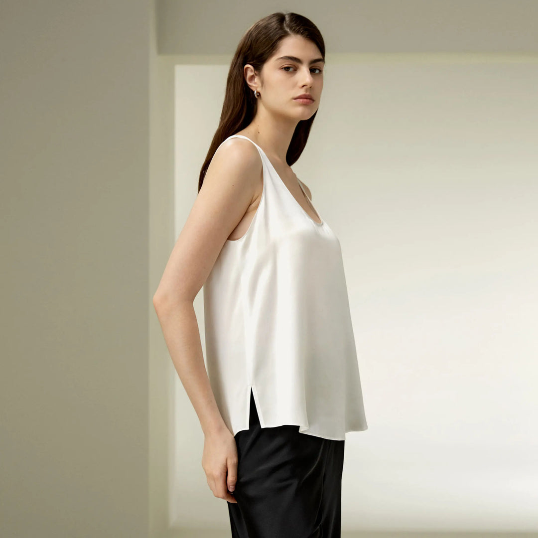 Women’s silk relaxed tank top, natural white, sleeveless scoop neck, side view