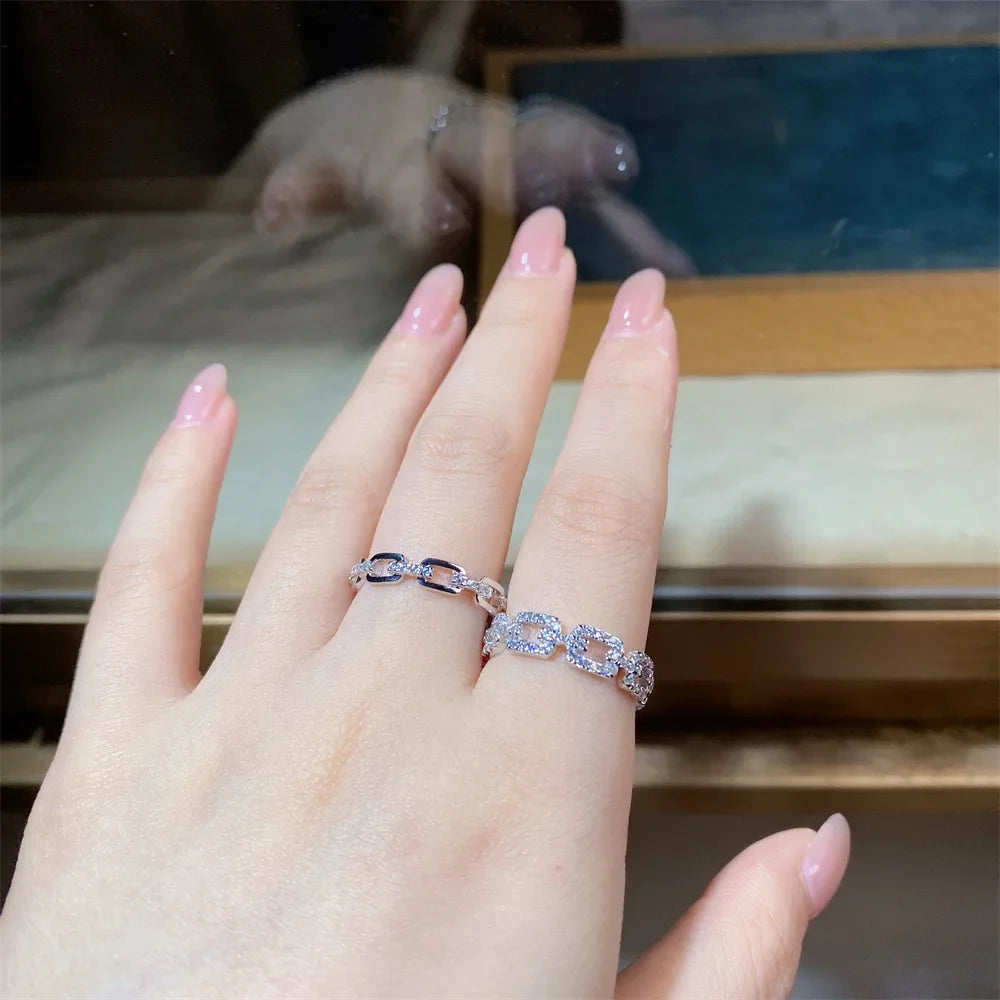 Exquisite Platinum Chain Ring