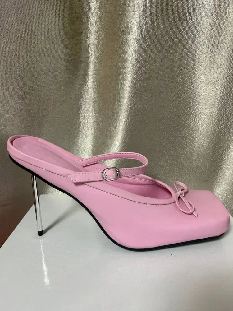Modish Bow Tie High Heel Sandals