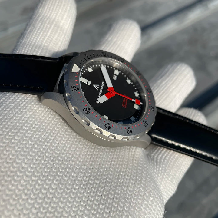 Luminous Fashion Mechanical Wristwatch