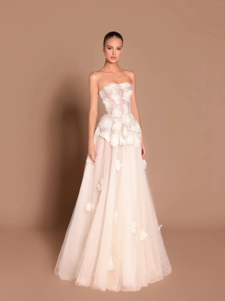 Charming Beaded Appliqué Evening Dress