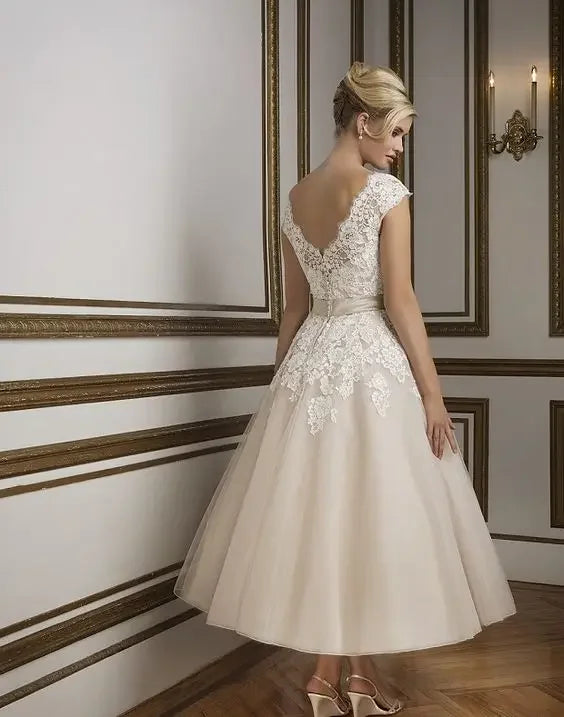 Elegant Cap Sleeve Short Wedding Dress