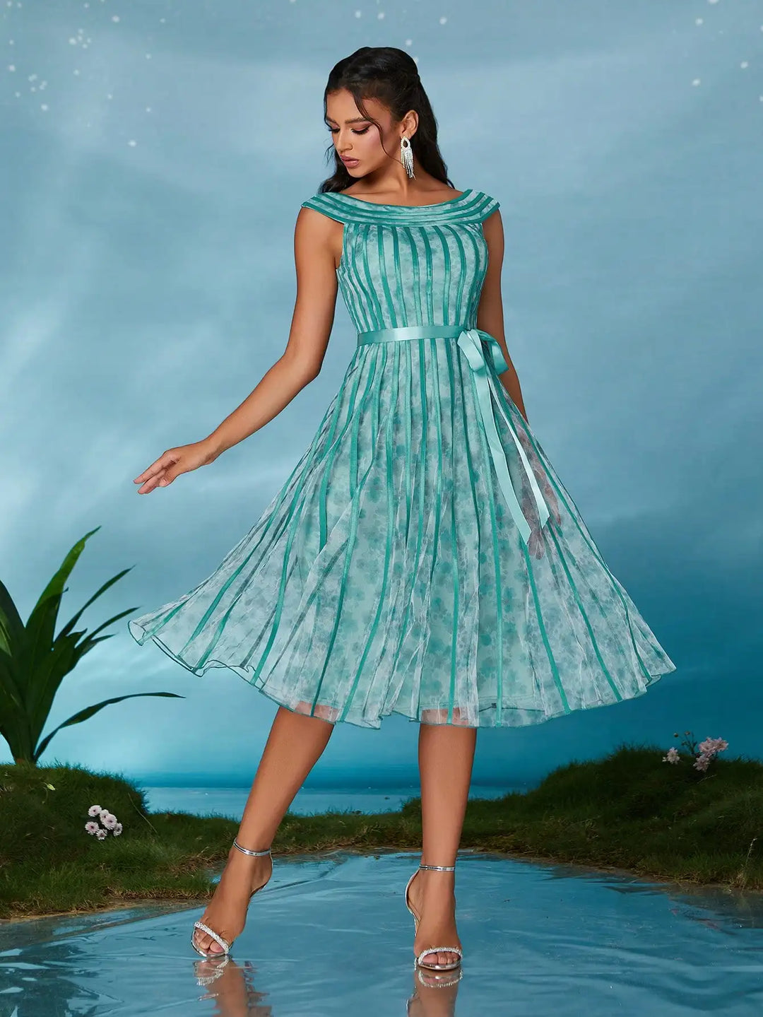 Elegant Round-neck Mesh Evening Dress