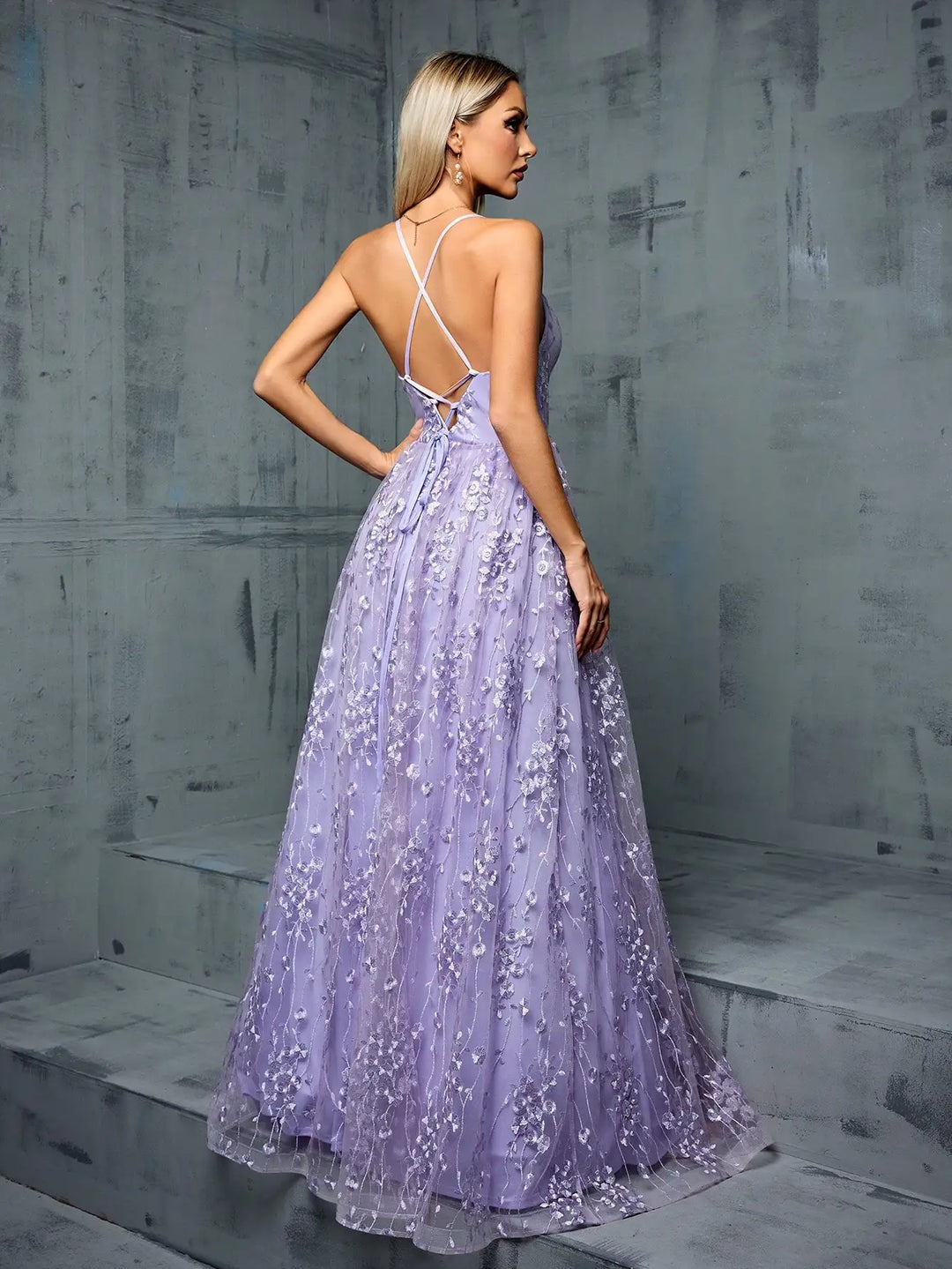 Modish V-Neck Evening Ball Gown