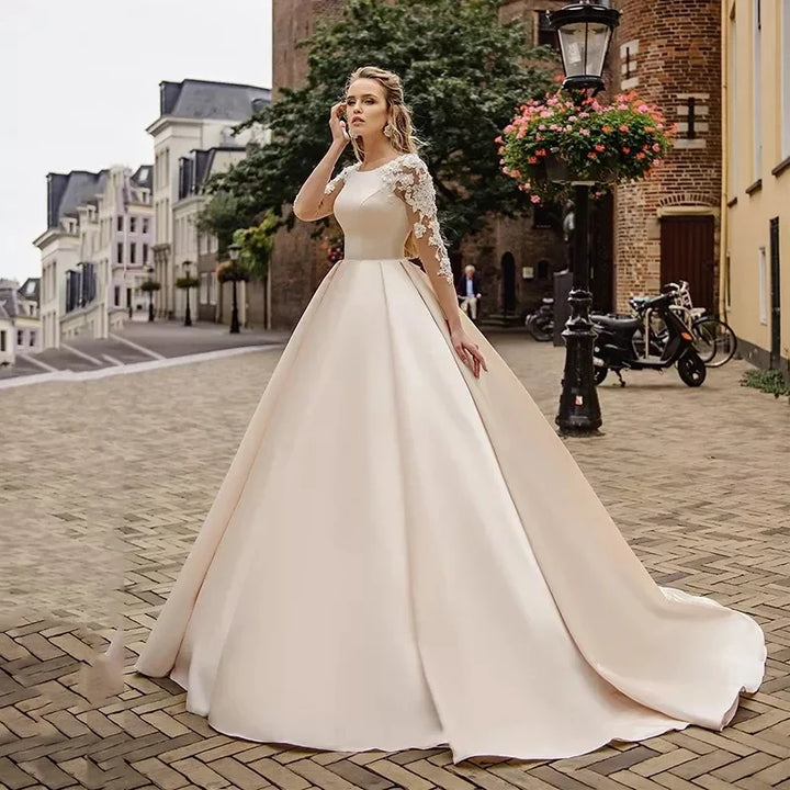 Classic Round Neck Princess Wedding Dress