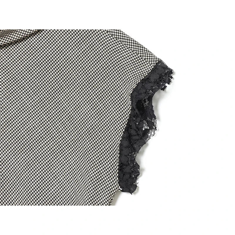 Grey women’s plaid-pattern t-shirt with black lace cuff detail on sleeve
