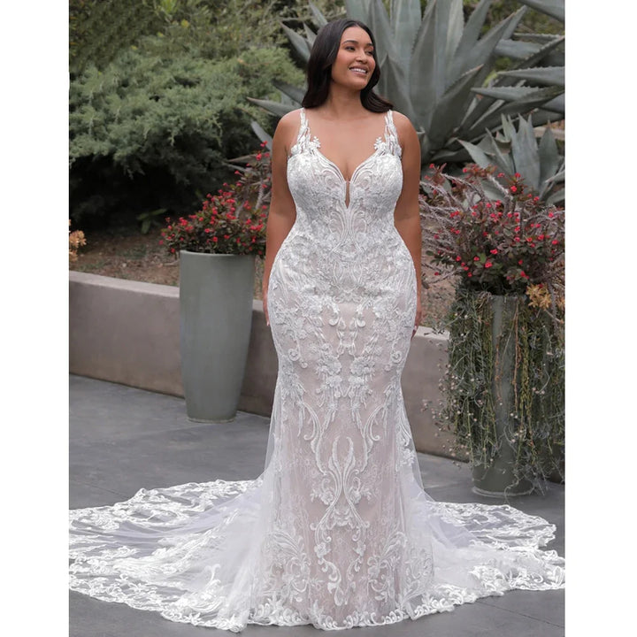 Breathtaking Sleeveless Plus Size Bridal Gown