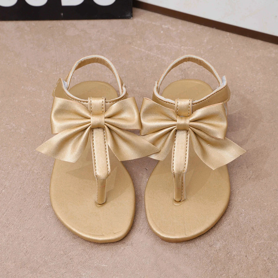 Elegant Hollow Out Girl&