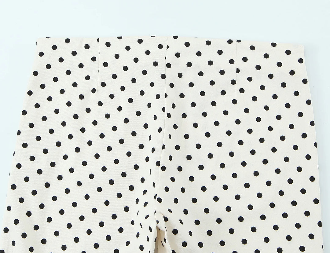 Stunning Polka Dots Capri Pants