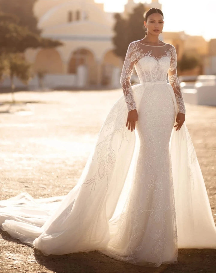 Modest Sparkling Wedding Dress With Detachable Tail