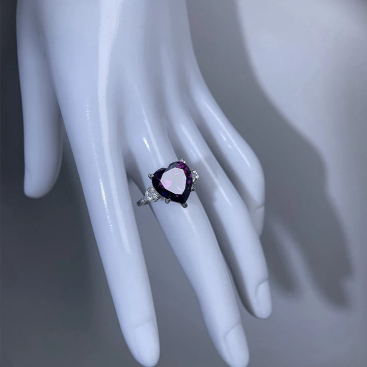 Fine Amethyst High Carbon Diamond Ring