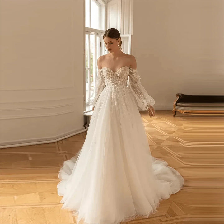 Modern Lantern Sleeve Lace Appliques Bridal Gown