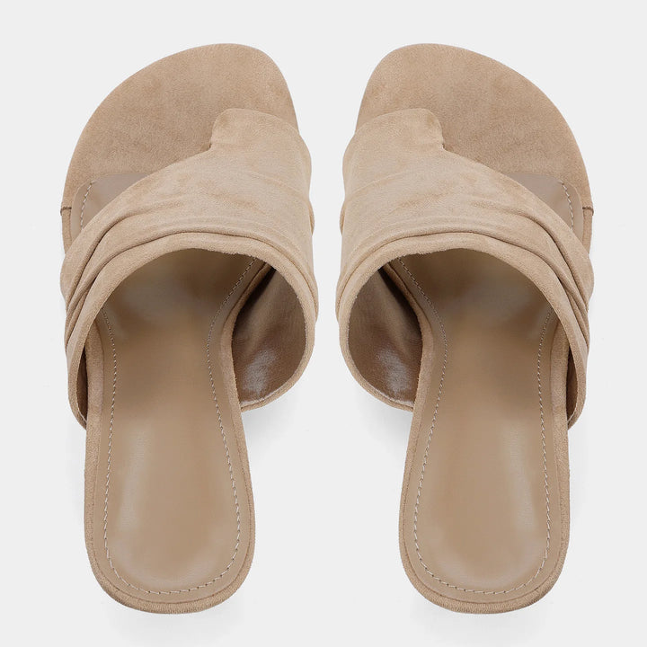 Stunning Clip Toe Pleated Sandals